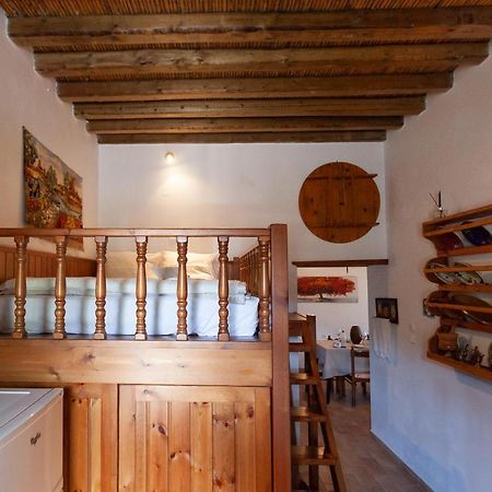 Batu Vacation House Monolithos  Экстерьер фото